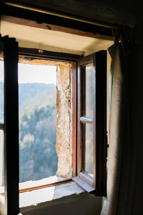 Opera Suites - Le Notti Bianche Calcata Exterior photo